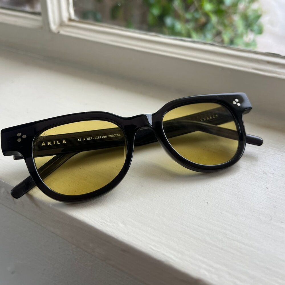 AKILA Yellow Tinted Sunglasses in Black (Unisex)
